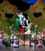 Premiera operei ,,Motanul încălțat” la Opera Comică pentru Copii, primită cu multă bucurie și ropote de aplauze