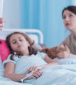 Un tată a dormit 9 luni în mașină pentru a fi aproape de fiica lui bolnavă de cancer