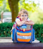 Specialiștii avertizează : părinții ambițioși își înscriu copiii la cele mai proaste școli