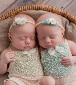 Miracol medical! Două gemene s-au născut cu 18 săptămâni mai devreme și au supraviețuit