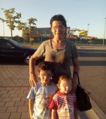 O femeie din Satu Mare a încercat să își vândă copilul pe Internet