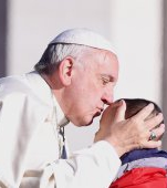 Papa Francisc susține că preoții care abuzează copiii sunt instrumentele satanei