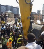 O școală s-a prăbușit, cel puțin 10 copii au murit și alte zeci de persoane sunt prinse sub dărâmături