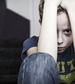 Un elev este bătut crunt la ora de religie chiar de către preot