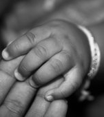 Lanțul greșelilor în cazul copilului mort la Sanador. Șase medici au primit o mustrare