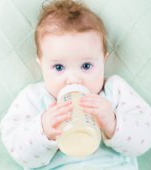 5 greseli pe care le faci cand pregatesti laptele praf
