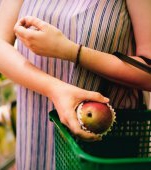 Companiile nu mai au voie să trimită la raft în România produse diferite calitativ de cele din alte țări