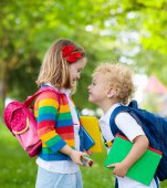 Vacanța de vară s-a micșorat! Ce trebuie să știe elevii și părinții