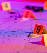 Atenție, părinți! Un copil de 3 ani  a murit, după ce a căzut de la geamul bucătăriei