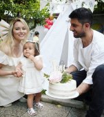 Laura Cosoi, mesaj emoționant pentru fiica sa: Oprește-te, timpule, în loc!
