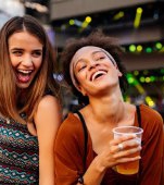 80% dintre femei nu știu că alcoolul cauzează cancer de sân. Ce spun autoritățile