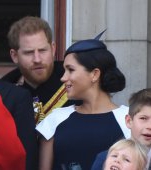 Video: momentul când prințul Harry o mustră pe Meghan în public