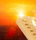 Atenție, părinți! Săptămâna aceasta vor fi 45 de grade la soare! Cum vă protejați copiii de caniculă