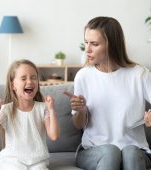 13 semne că ești manipulat de copilul tău fără să îți dai seama