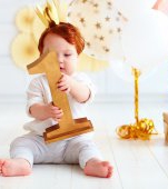 5 idei de cadouri perfecte pentru bebeluși și utile pentru mămici