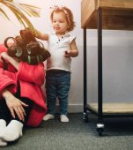 O vedetă de la noi, despre experiența depresiei post-partum. Cum descrie eșecul alăptării și epuizarea nervoasă