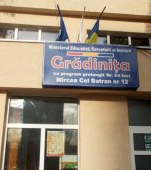 Caz halucinant! O educatoare a vrut să se sinucidă chiar lângă copii