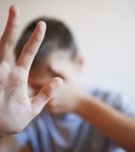 Alt caz grav de pedofilie în România! Un bărbat a agresat mai mulți băieți cu vârste între 11 și 15 ani