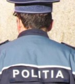 Groază la școală: un polițist din Maramureș a lovit 5 copii, chiar în cancelarie, de față cu directoarea