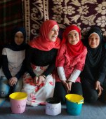 25 de ani de progrese inegale: În ciuda îmbunătățirilor realizate în domeniul educației, lumea continuă să fie un loc în care fetele se confruntă cu violența și discriminarea – UNICEF