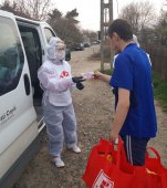 1.100 de copii din opt județe vor primi tichete sociale