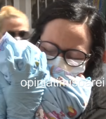 Primul bebeluș vindecat de coronavirus din România pleacă acasă în brațele mamei sale