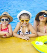 Top 10 porunci pentru un copil la piscină sau la mare