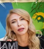 Andreea Bălan indignată: ”Trăim în țara în care dacă ești fericită după un divorț ți se dă în cap”