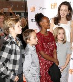 Angelina Jolie acuzată de vecini că nu își disciplinează copiii: „Nu îi poate controla. Sunt gălăgioși și ascultă muzică tare și noaptea”