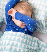Copiii care nu dorm bine când sunt mici, vor avea probleme mari la școală, spune știința