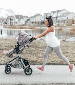 Confort și siguranță în sarcină și după naștere! 8 articole modelatoare perfecte pentru orice mamă