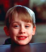 Macaulay Culkin a împlinit 40 de ani. Cum arată acum Kevin din ”Singur acasă”