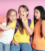 Avertizare urgentă pentru părinţi: NU mai lăsaţi copiii pe TikTok! Un video violent circulă nestingherit, ascuns în materiale ce par inocente