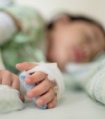 ”Lăsați-mă să mor!” Replica unei fetițe de 7 ani dată medicilor, când ajunge la spital din cauza abuzurilor părinților ei