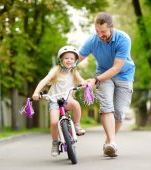 Hai să fim clari, tătici: se numește parenting, nu babysitting!