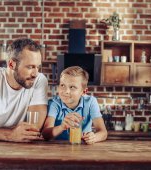 7 lucruri pe care băieţii au nevoie să le audă de la tatăl lor