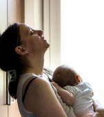 Și-a vândut nou-născutul ca să cumpere haine și dulciuri pentru ceilalți copii