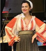 Olguţa Berbec gravidă cu a doua fetiţă: "Cezara e geloasă. Dacă mă împiedic îmi spune că e din cauza burţii"