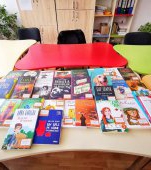 Libris.ro și Salvați Copiii România vor să doteze 350 de școli și licee din România cu o bibliotecă atractivă în următorii 5 ani