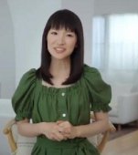 Mama ordinii şi curăţeniei este însărcinată cu al treilea copil. Marie Kondo este deja în ultimul trimestru