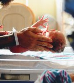 Ce veste frumoasă! Au început să se nască primii copii din România concepuți în starea de urgență
