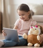 Ce caută copiii pe internet în timpul lor liber? Un studiu dezvăluie că nu este atât de grav pe cât cred părinții
