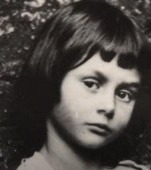 Cine a fost Alice Liddell, fetița din Țara Minunilor care l-a inspirat pe Lewis Carroll