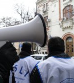 „Se vor închide școlile!” Profesorii sunt hotărâți să iasă în stradă pentru a primi majorarea promisă privind salariile