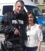 Cel mai faimos polițist din România va deveni tătic pentru prima oară. Cum a dat marea veste