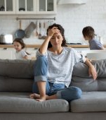 Copilul îți dă bătăi de cap? 5 sfaturi să uiți de migrene