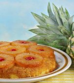 Prăjitura cu ananas pe care o poate face în două minute chiar și copilul tău