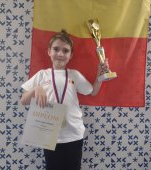 Despre Nicolas, băiețelul din Iași care este campion european la șah la numai 8 ani