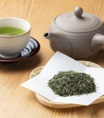 Ceaiul verde pentru slăbit: cum îl consumi corect