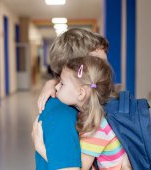 Cum învățăm copilul să fie empatic? 6 trucuri de la specialiști